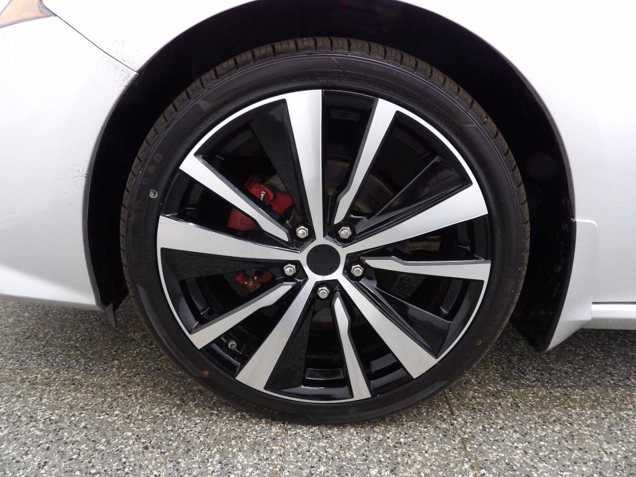 Used 2020 Nissan Altima 2.5 SR w/ Premium Package AWD/4WD image 19