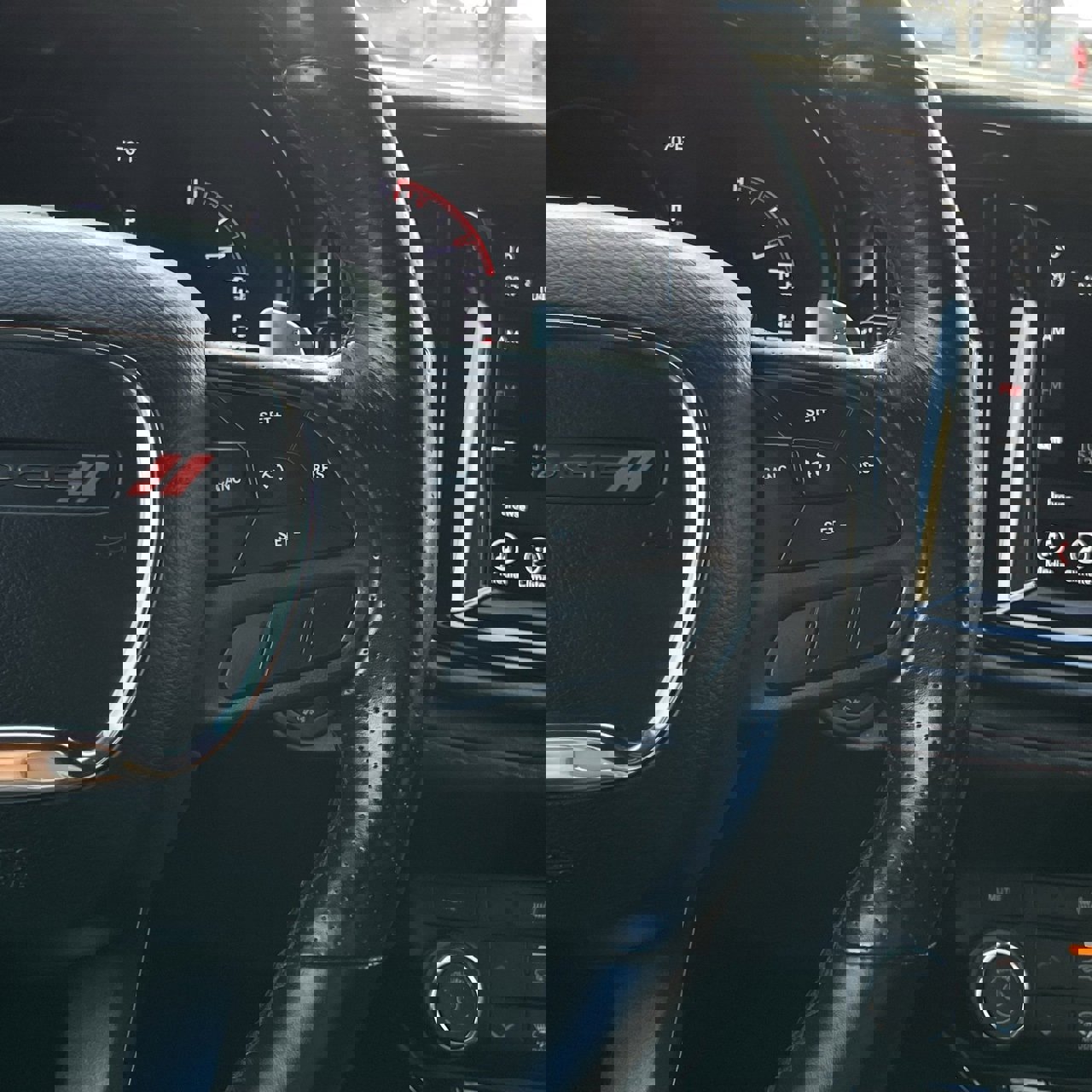 Used 2023 Dodge Durango GT image 14