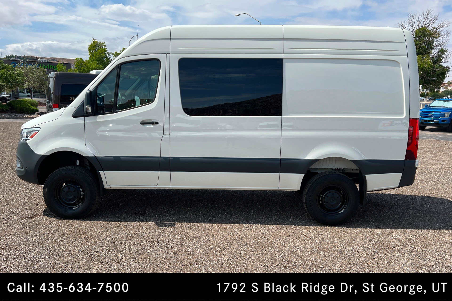 Used 2026 Mercedes-Benz Sprinter 2500 image 2