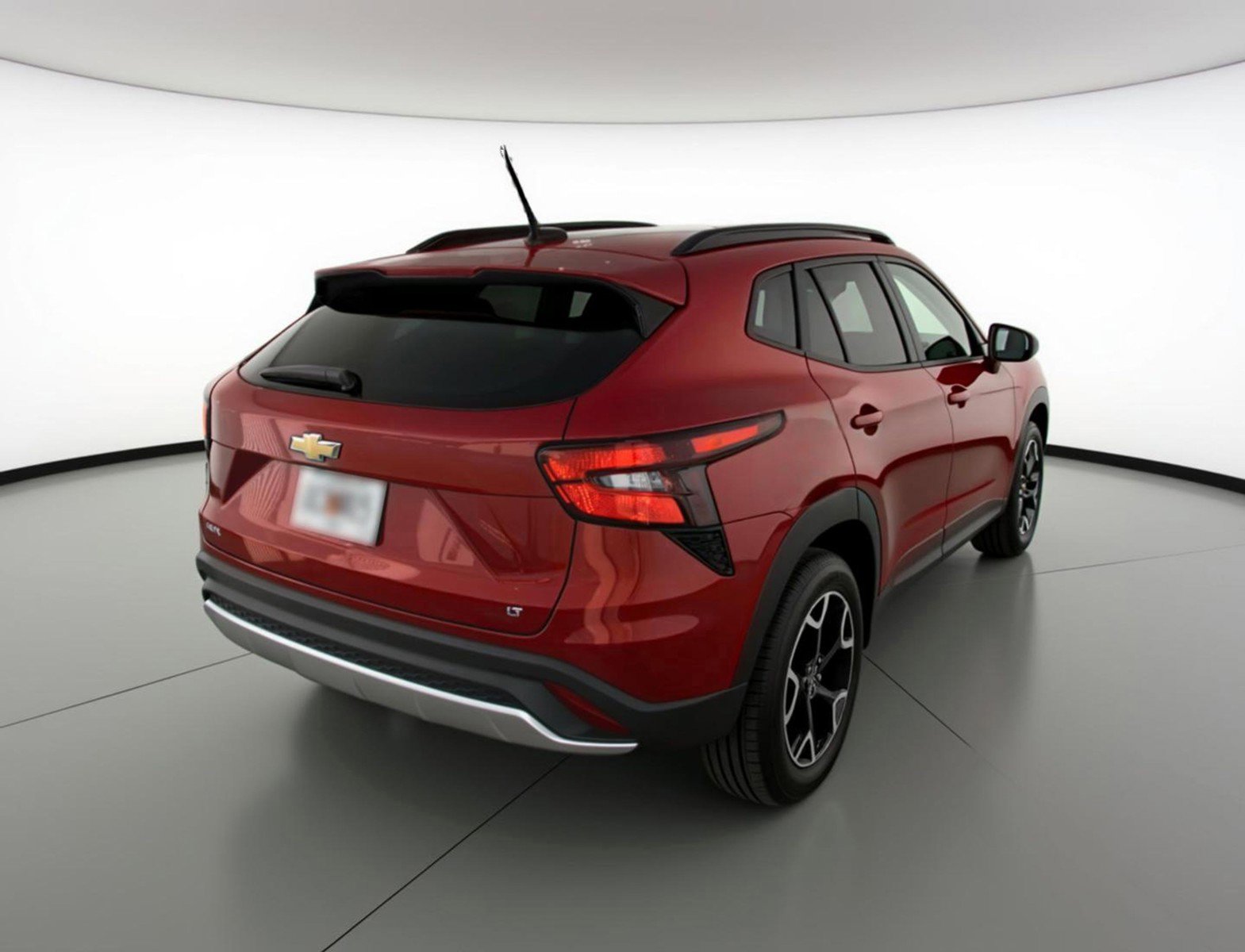 Used 2025 Chevrolet Trax LT image 9