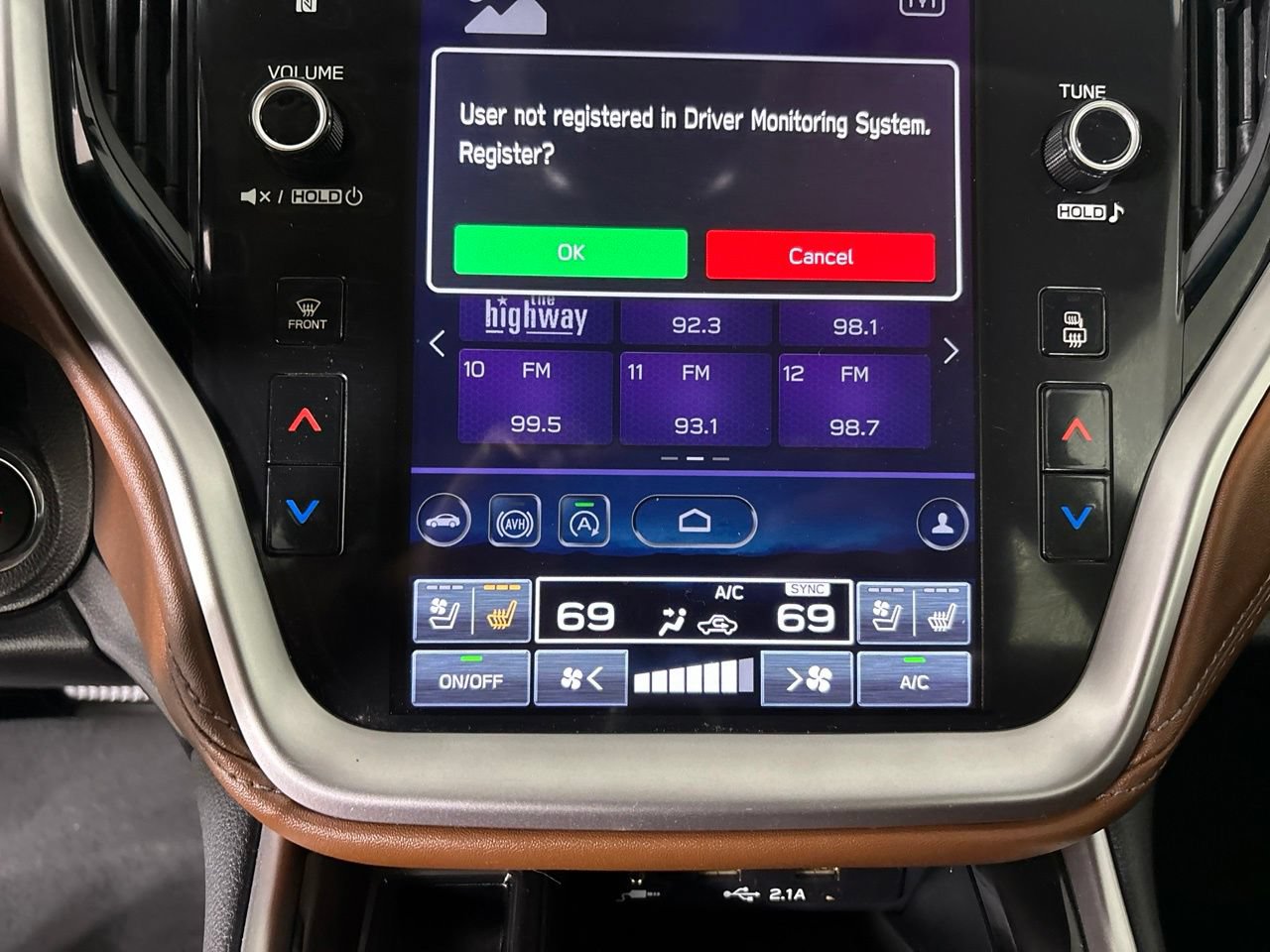Used 2020 Subaru Outback Touring AWD/4WD image 20
