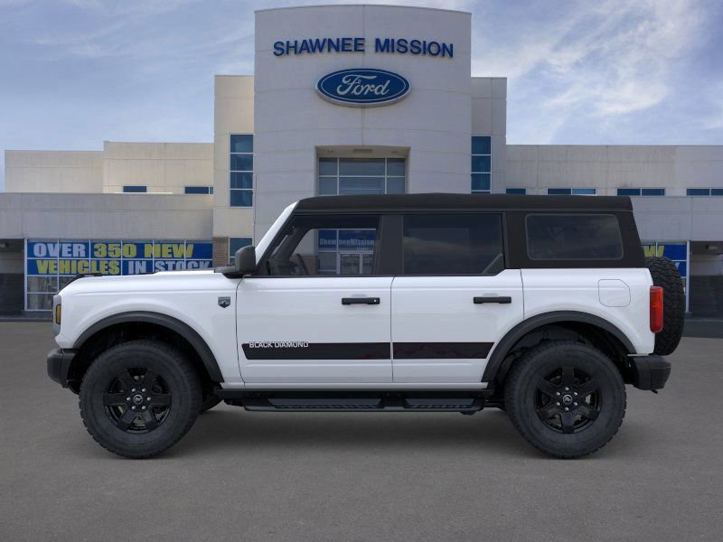 New 2025 Ford Bronco Big Bend w/ Black Diamond Package image 3