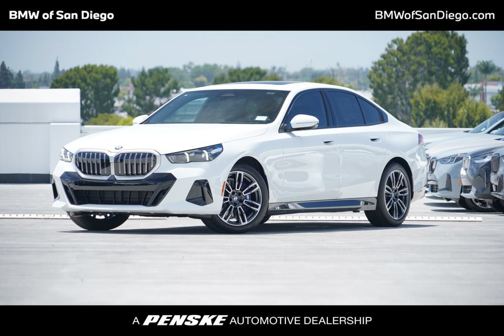 New 2026 BMW 530i w/ M Sport Package RWD image 1