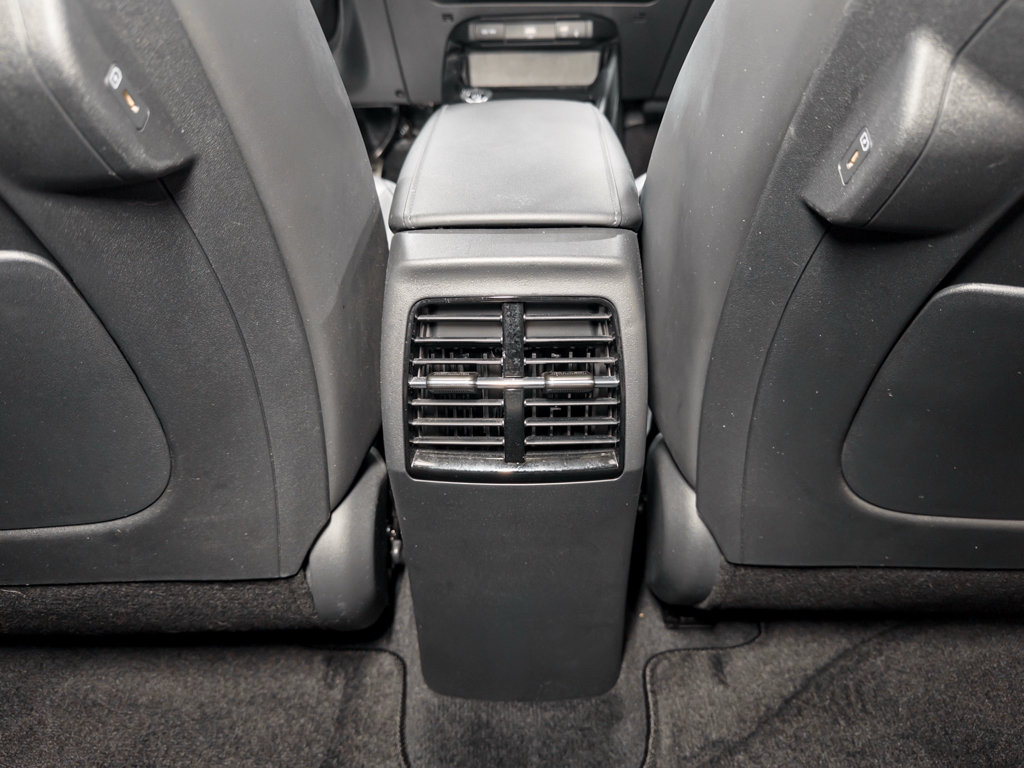 Used 2023 Kia Niro Wave w/ Wave Preserve Package FWD image 21