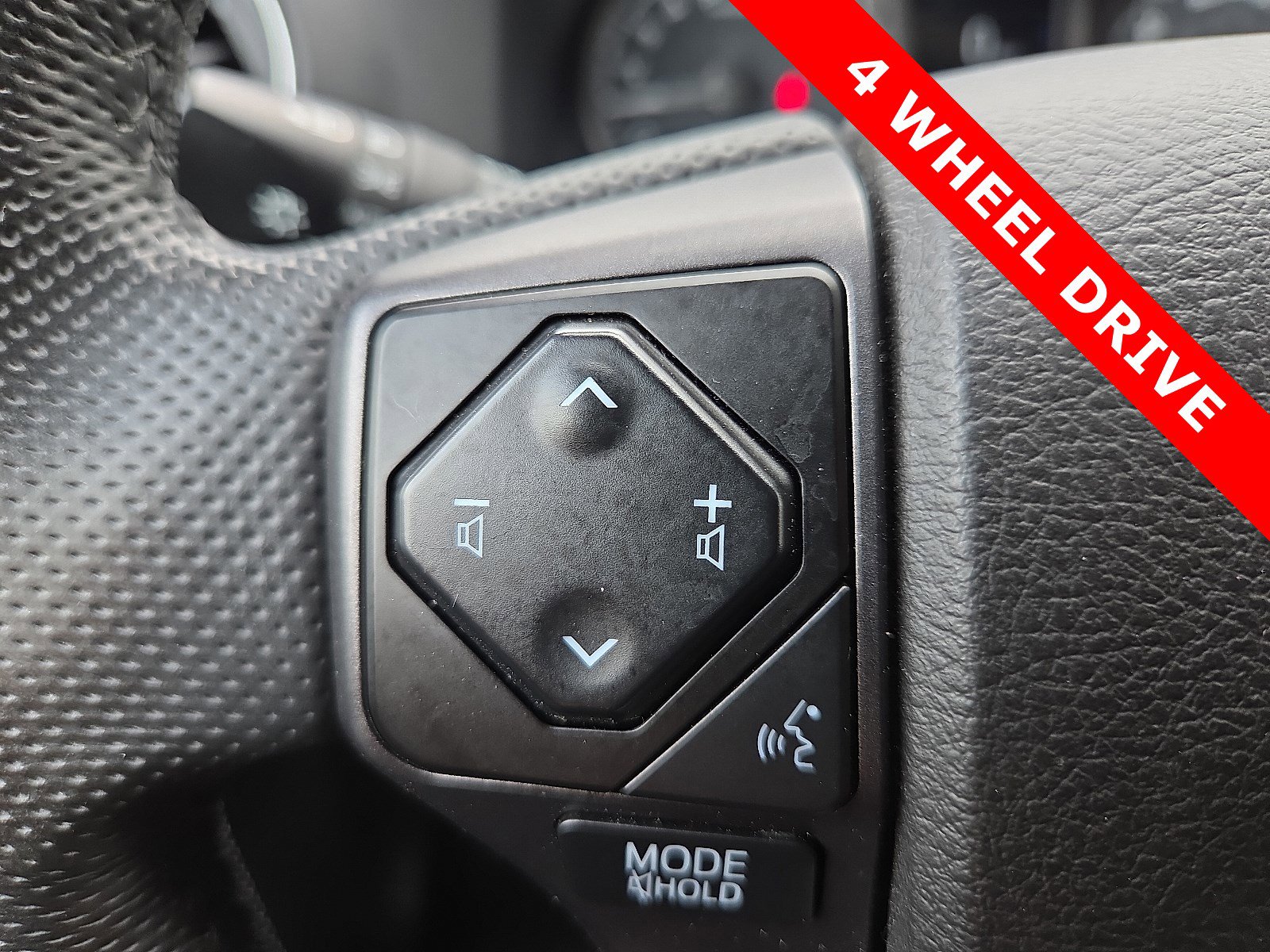 Used 2023 Toyota Tacoma TRD Sport image 19