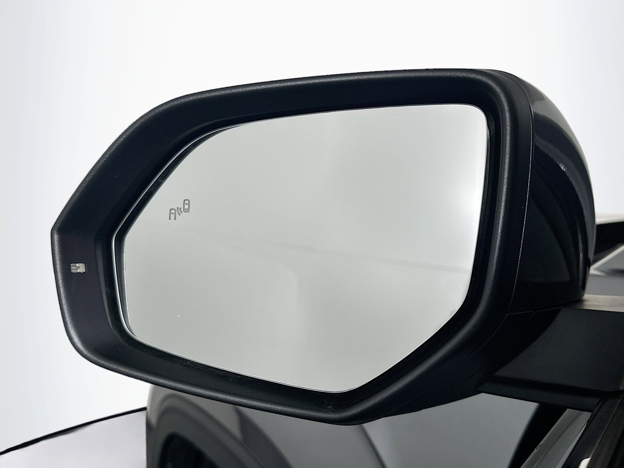 Used 2025 Volkswagen Atlas SE AWD/4WD image 16