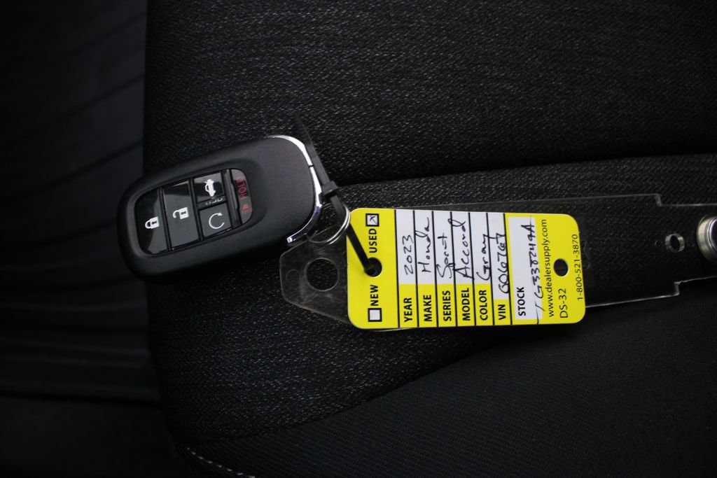 Used 2023 Honda Accord Sport image 7