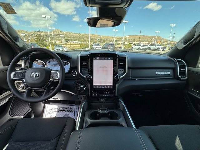 New 2026 RAM 1500 4x4 Crew Cab image 15