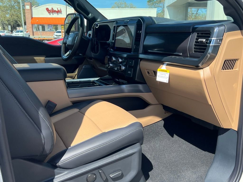 New 2025 Ford F350 Lariat w/ Lariat Ultimate Package AWD/4WD image 36