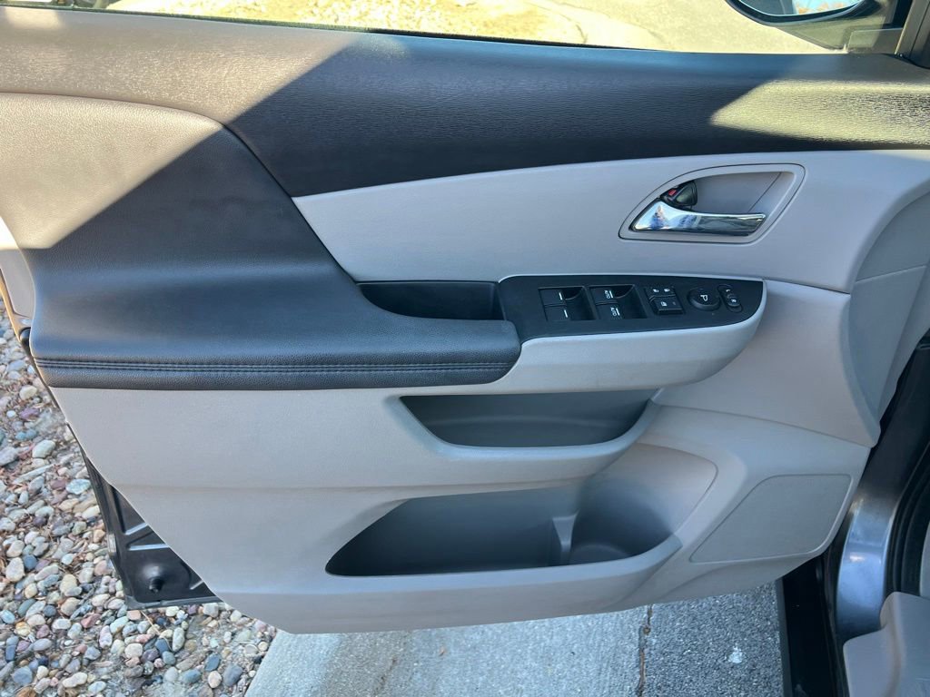 Used 2014 Honda Odyssey EX-L image 13