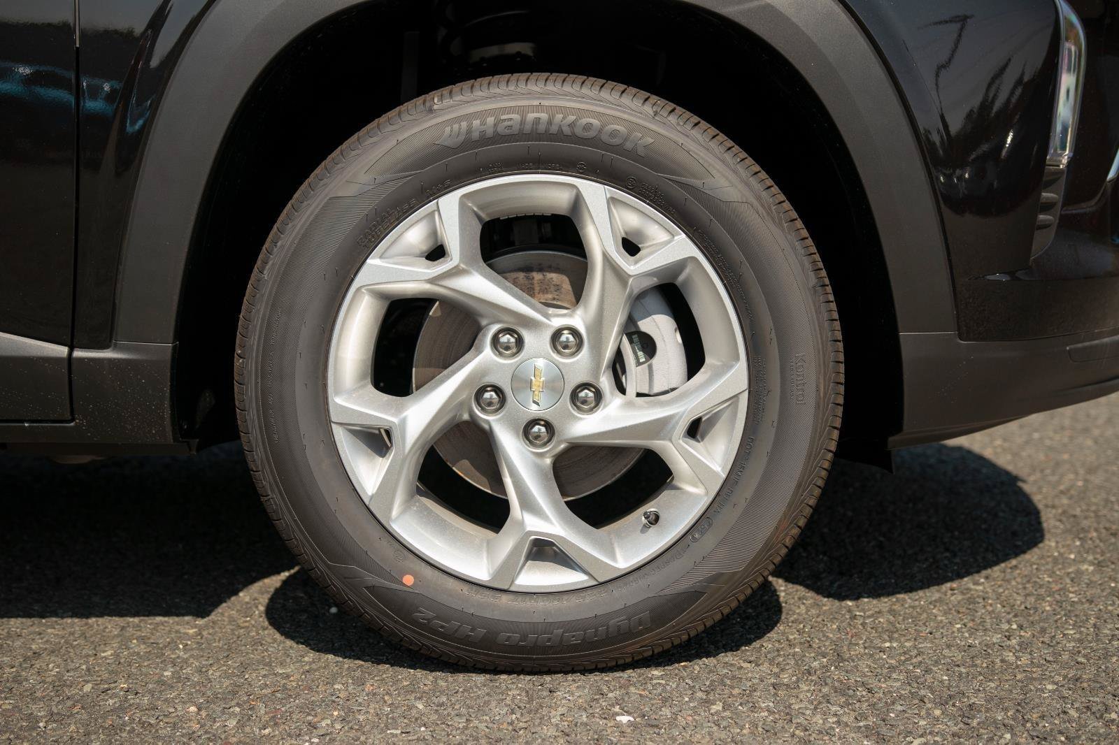 New 2026 Chevrolet Trax LS w/ LS Convenience Package FWD image 10