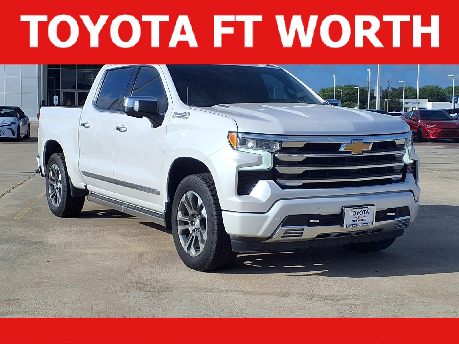 Used 2023 Chevrolet Silverado 1500 High Country w/ Technology Package AWD/4WD image 1