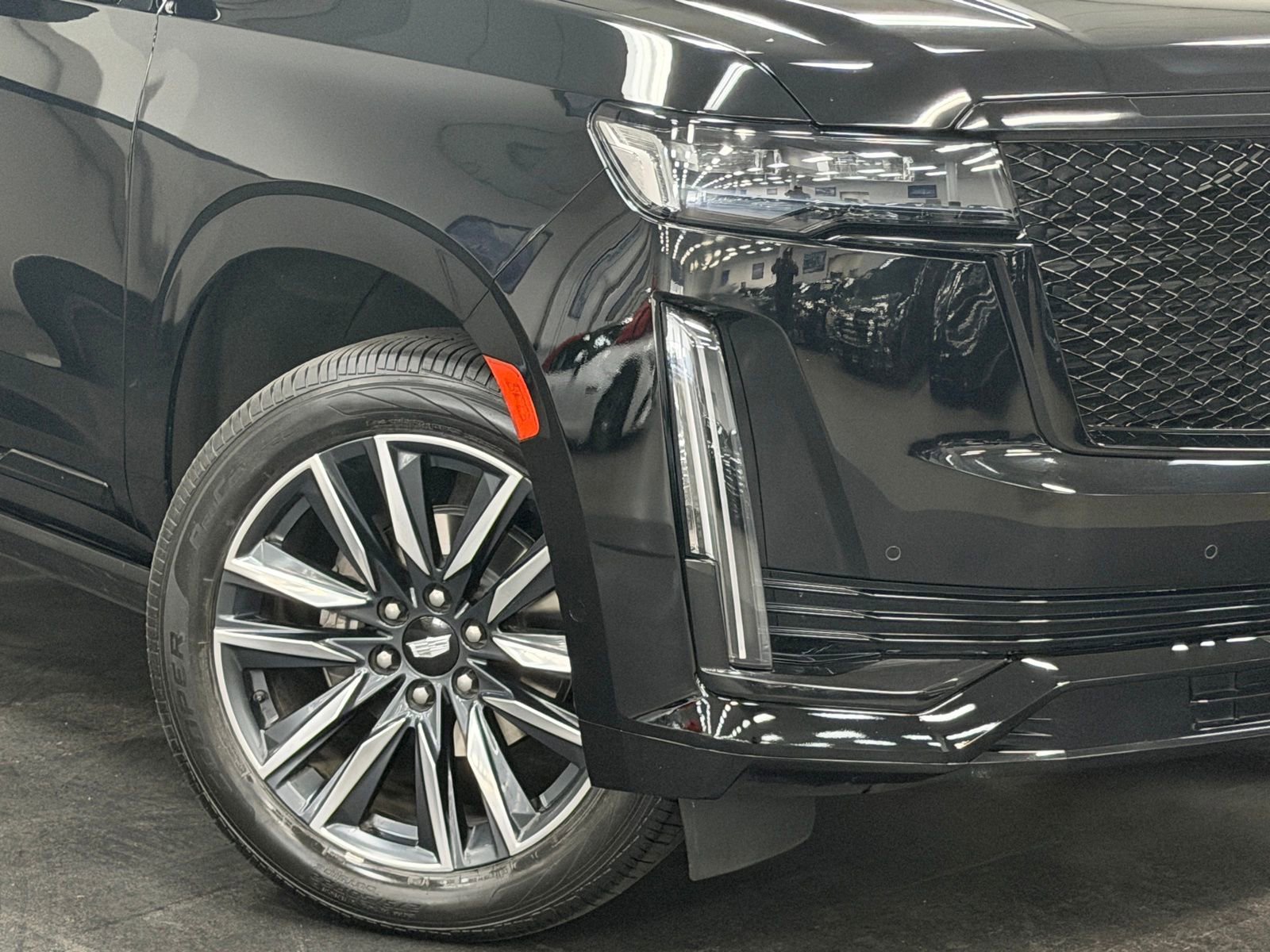 Used 2021 Cadillac Escalade Sport w/ Driver Assist Tech Package image 4