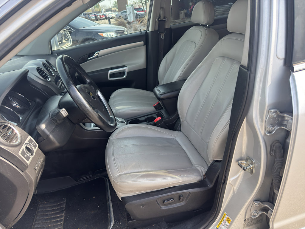 Used 2012 Chevrolet Captiva Sport LTZ AWD/4WD image 11