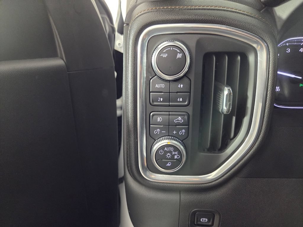 Used 2019 GMC Sierra 1500 AT4 w/ AT4 Premium Package AWD/4WD image 21