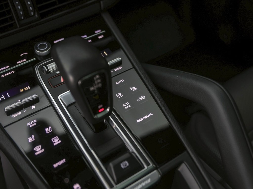 Certified 2023 Porsche Cayenne image 25