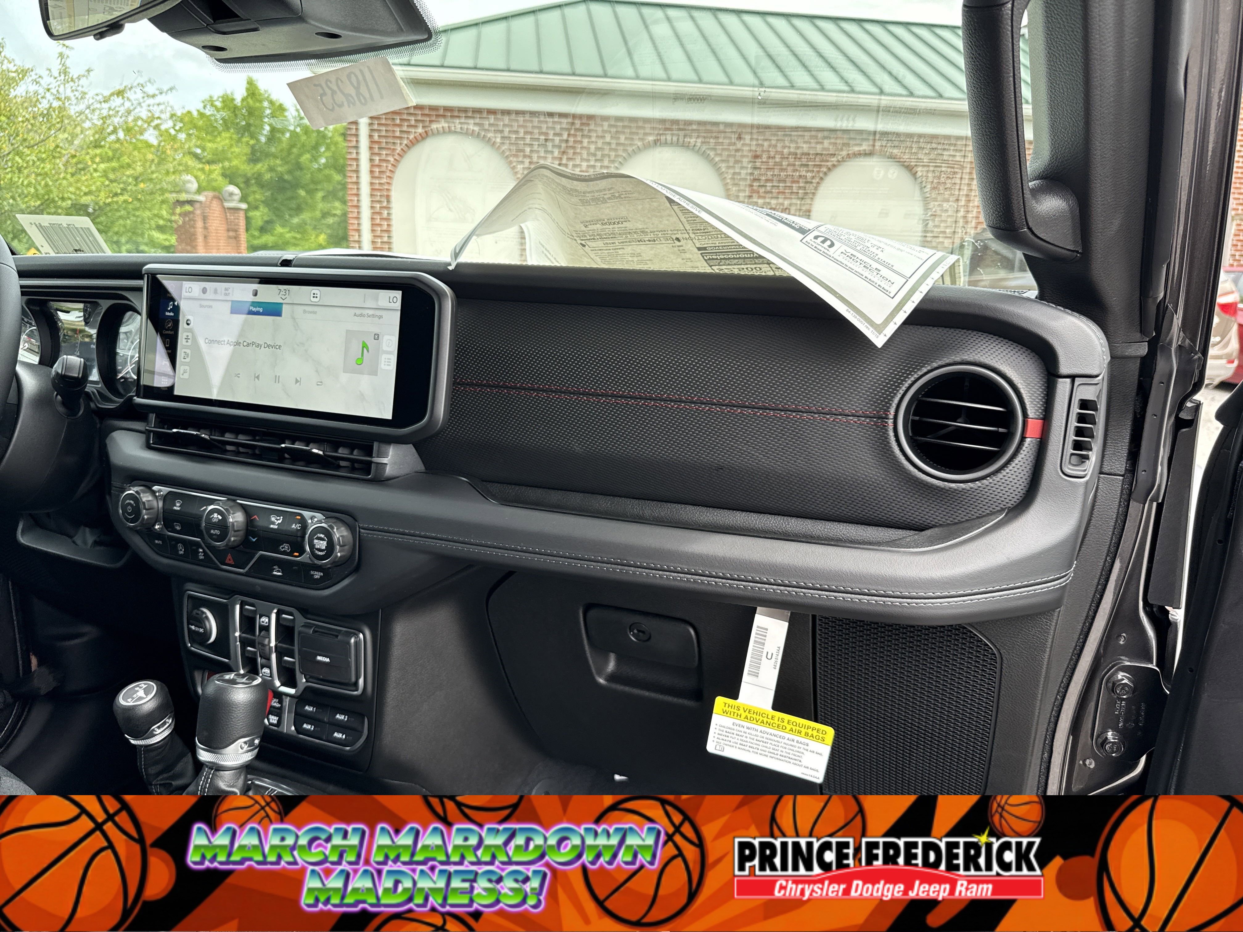 New 2025 Jeep Wrangler Unlimited Rubicon image 13