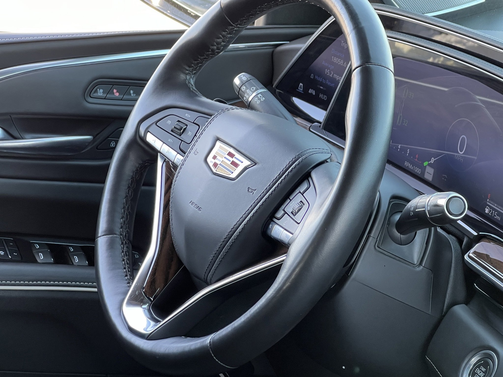 Used 2022 Cadillac Escalade Sport Platinum w/ Heavy-Duty Trailer Package image 46