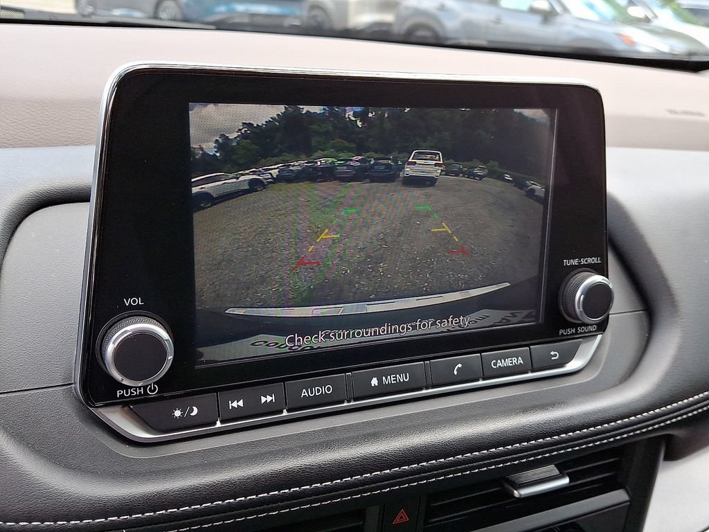Certified 2023 Nissan Rogue SV AWD/4WD image 18