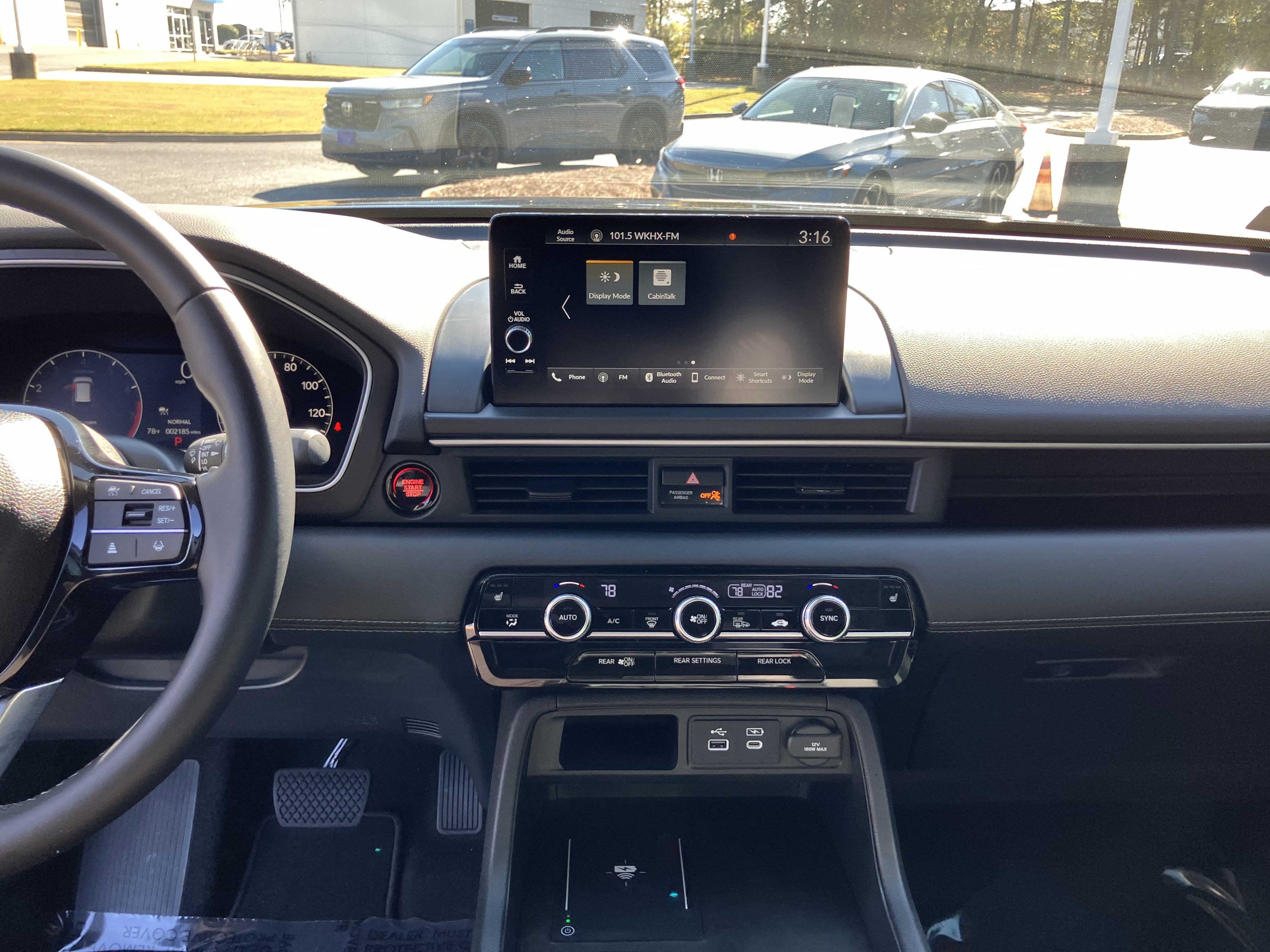 Certified 2025 Honda Pilot EX-L image 24