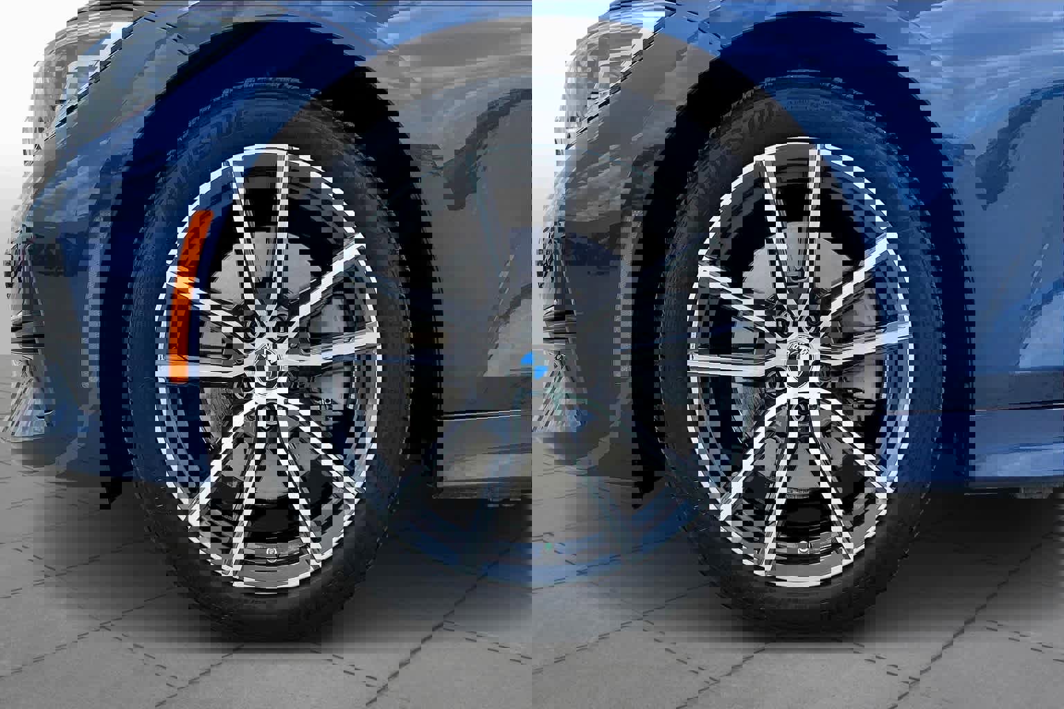 Used 2021 BMW 330i Sedan w/ Premium Package image 19