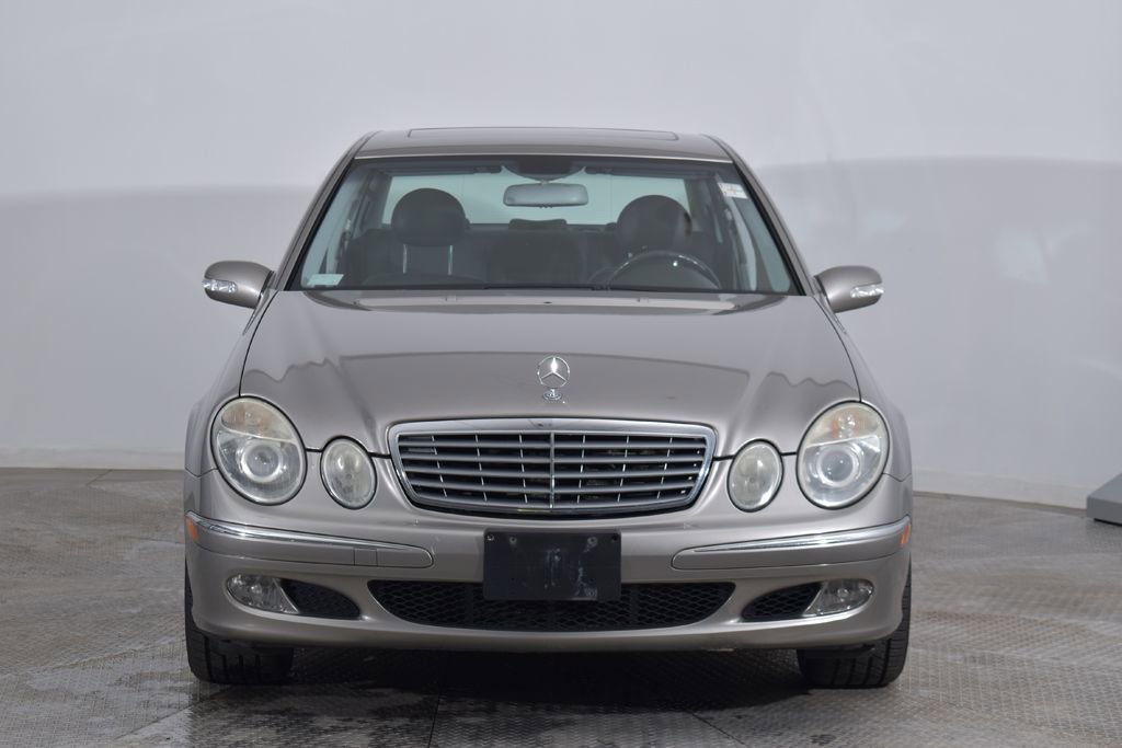 Used 2004 Mercedes-Benz E 500 Sedan image 8