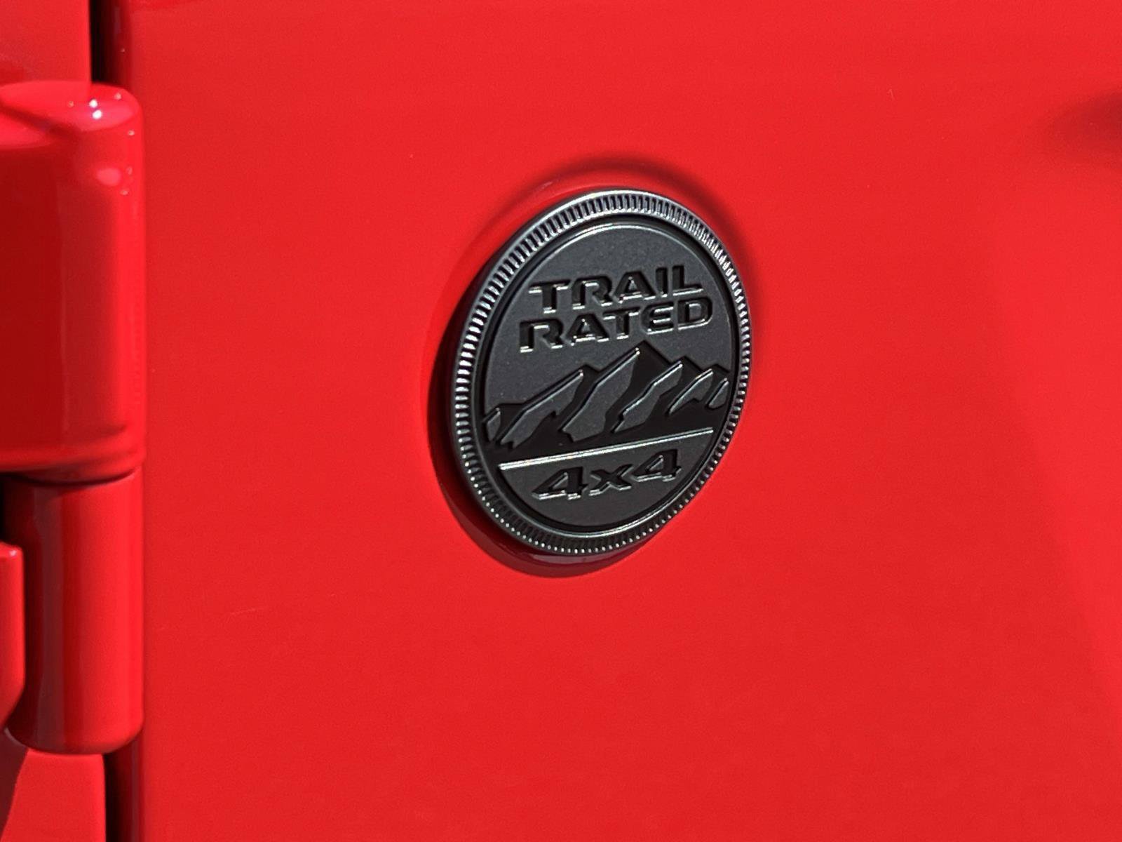 Used 2026 Jeep Wrangler Unlimited Sahara AWD/4WD image 10