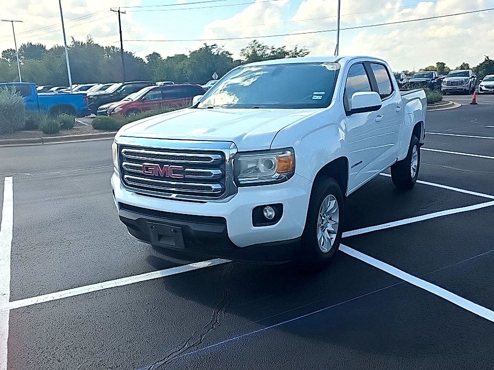 Used 2018 GMC Canyon SLE w/ SLE Convenience Package RWD image 2