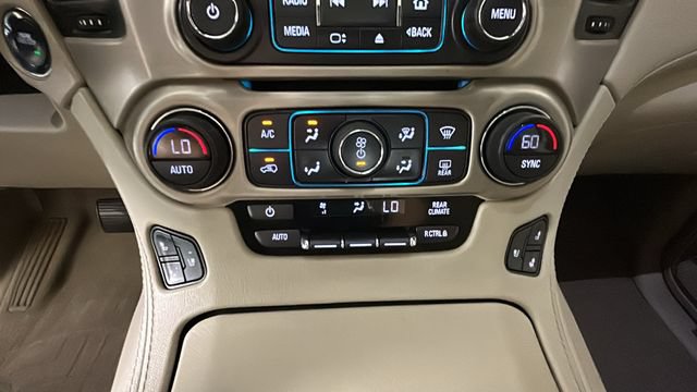 Used 2019 GMC Yukon Denali w/ Denali Ultimate Package AWD/4WD image 22