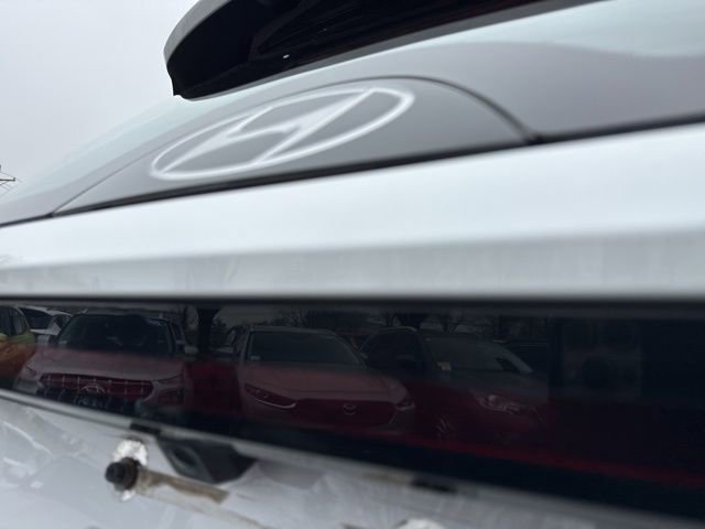 Used 2022 Hyundai Tucson SE image 9