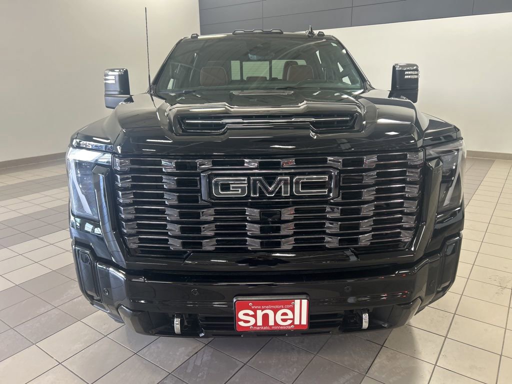 Used 2025 GMC Sierra 3500 Denali Ultimate image 11