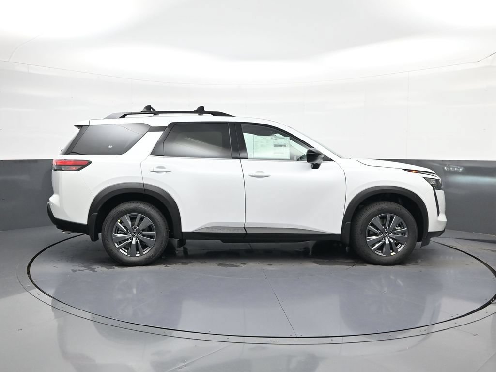New 2026 Nissan Pathfinder SV w/ Cargo Package FWD image 10