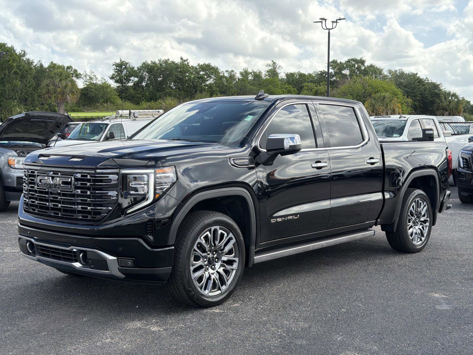 Used 2026 GMC Sierra 1500 Denali Ultimate image 7