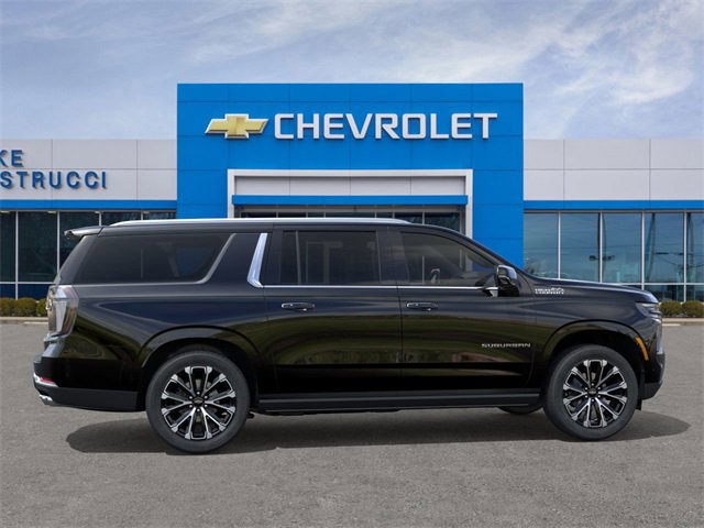 New 2026 Chevrolet Suburban High Country image 5