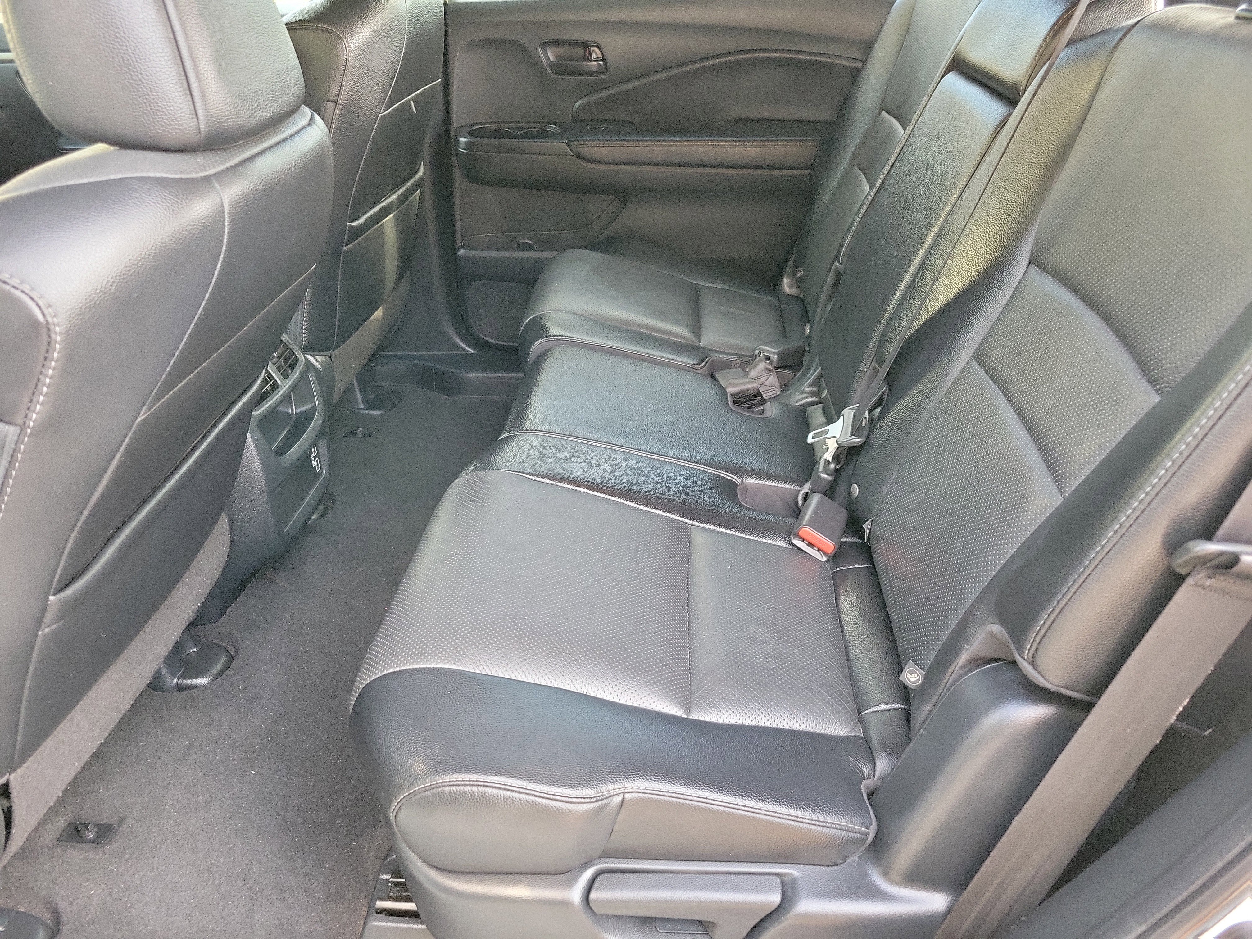 Used 2022 Honda Passport EX-L image 9