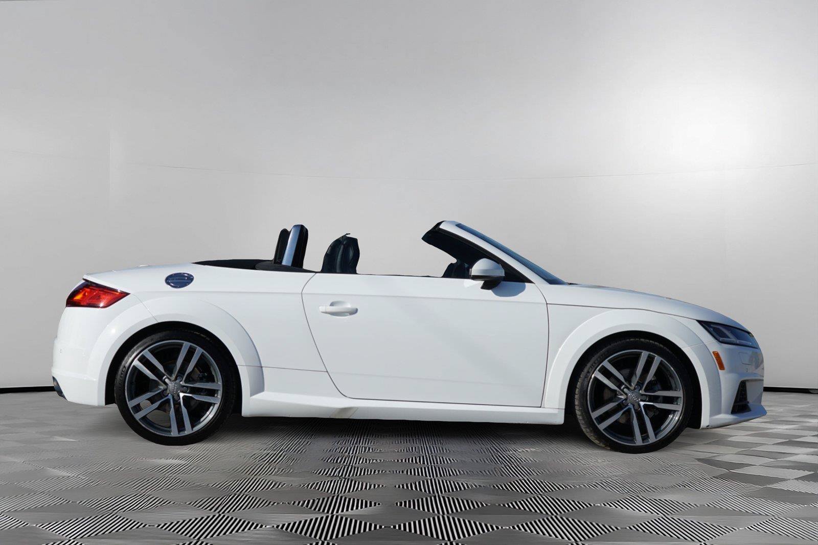 Used 2020 Audi TT 2.0T AWD/4WD image 4