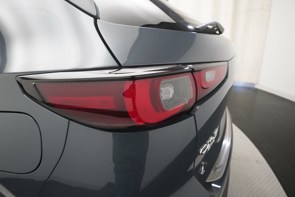 Used 2023 MAZDA CX-5 Carbon Edition image 33