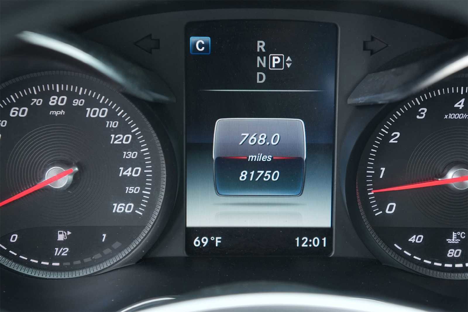 Used 2015 Mercedes-Benz C 400 4MATIC image 18