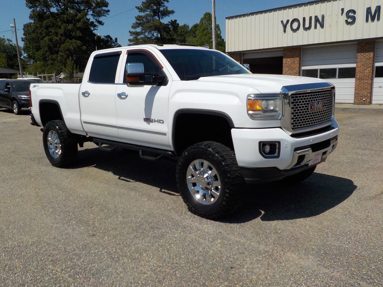 Used 2015 GMC Sierra 2500 SLT AWD/4WD image 8