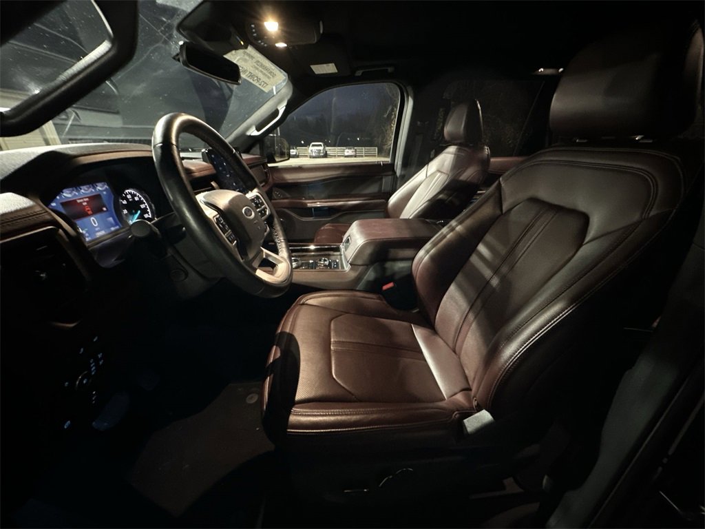 Used 2024 Ford Expedition Max Limited image 11