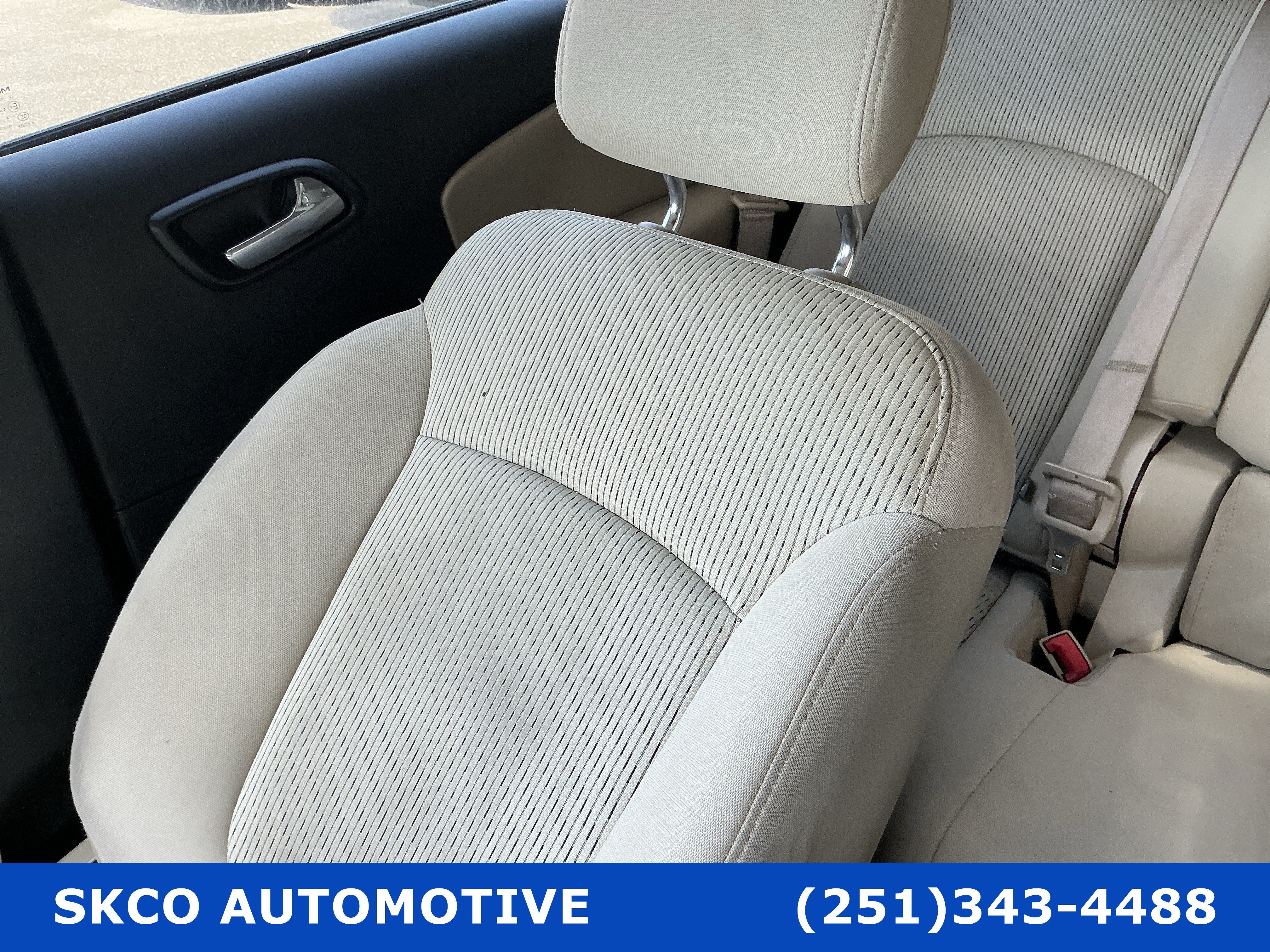 Used 2018 Dodge Journey SE FWD image 27