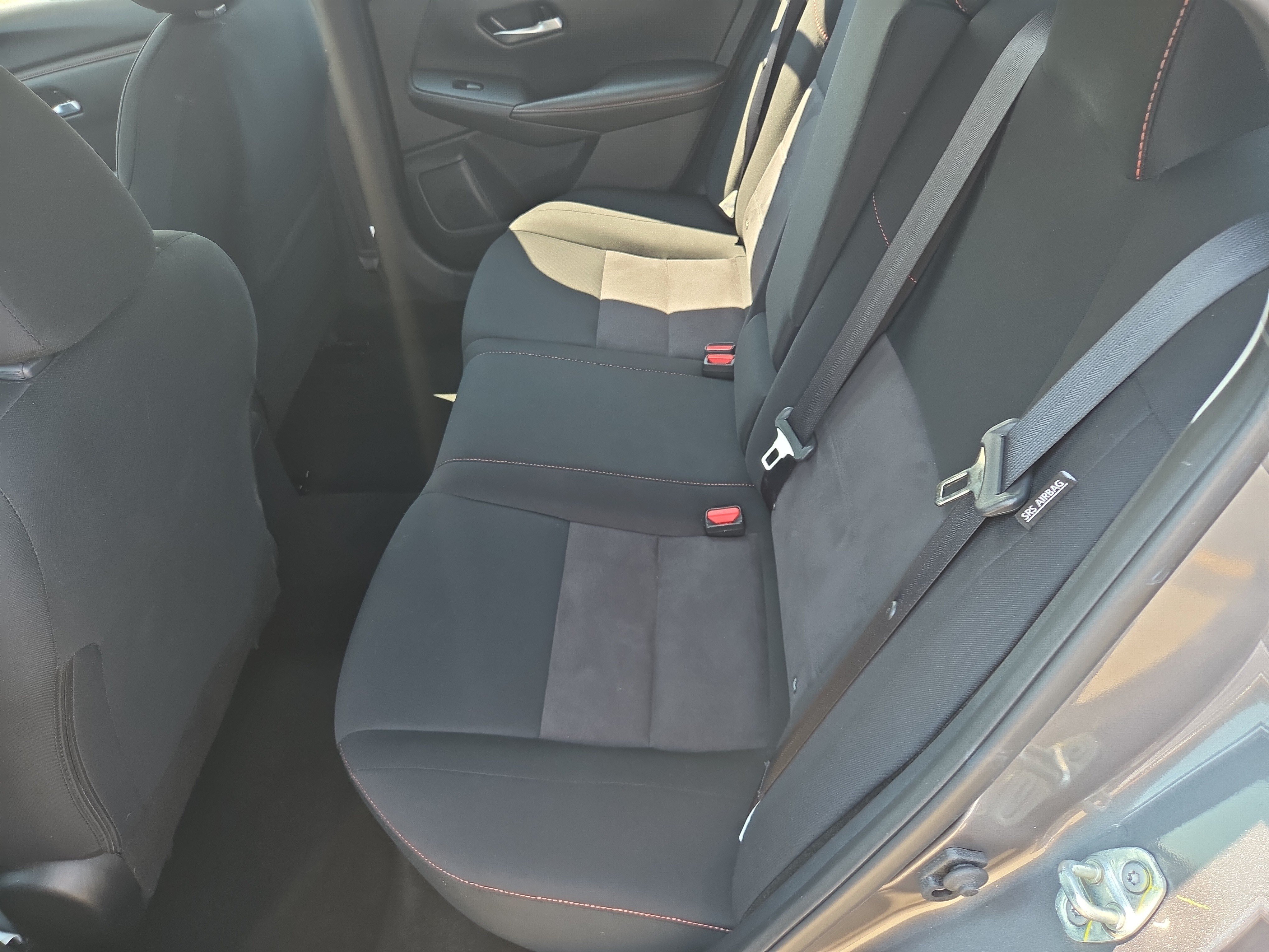 Used 2025 Nissan Sentra SR FWD image 7
