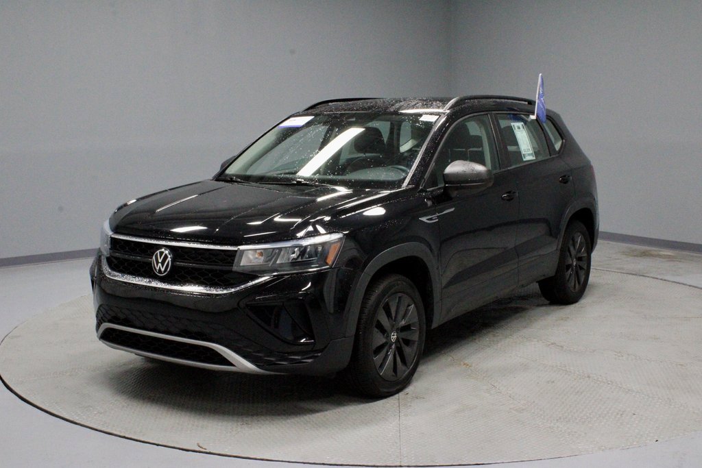 Used 2024 Volkswagen Taos S image 7