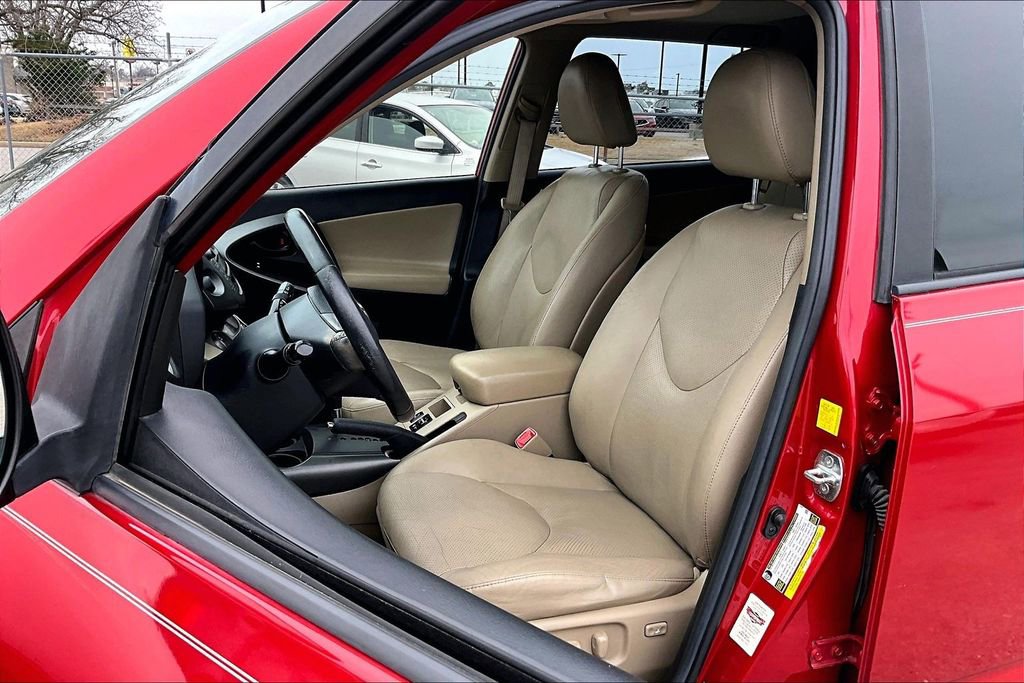 Used 2010 Toyota RAV4 Limited image 36