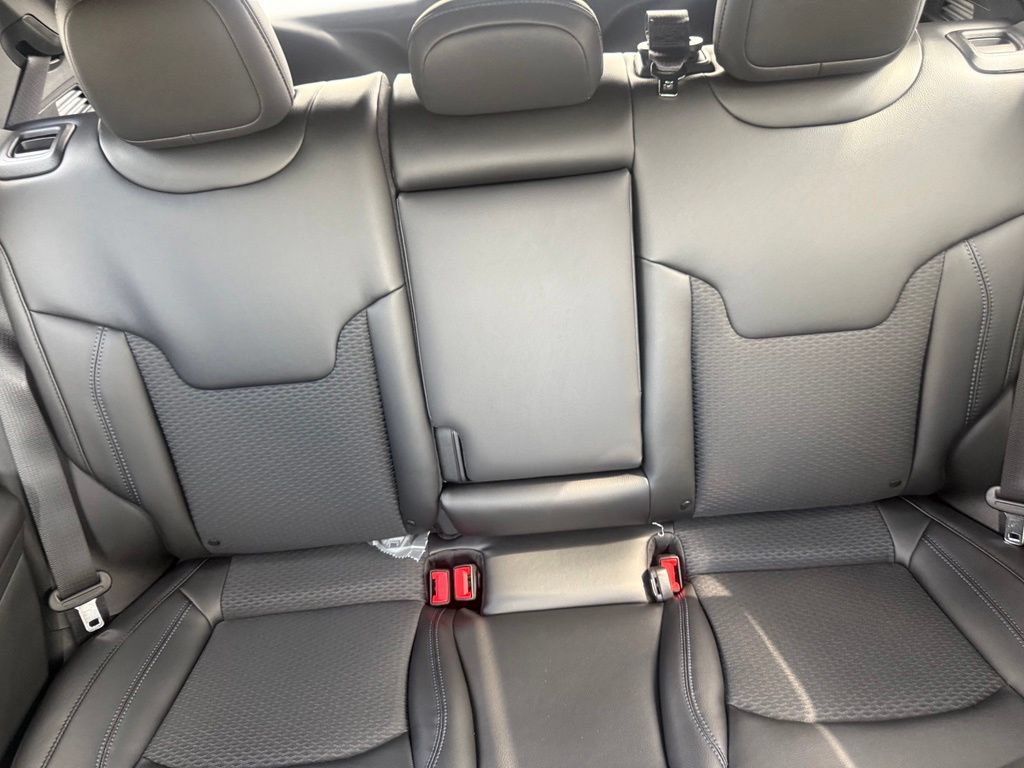 New 2026 Jeep Compass Latitude AWD/4WD image 26