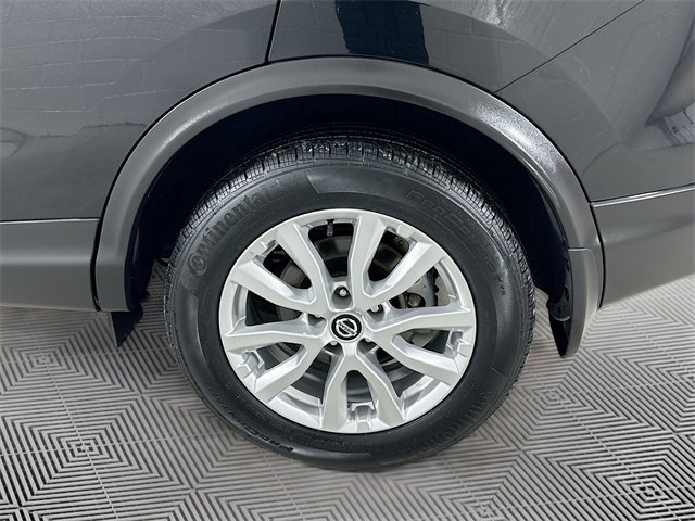 Used 2022 Nissan Rogue Sport SV w/ Technology Package image 30