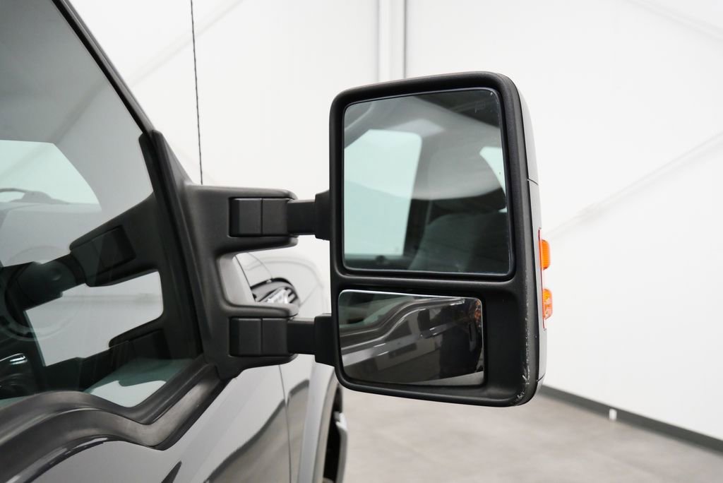 Used 2015 Ford F250 XL w/ Power Equipment Group image 38