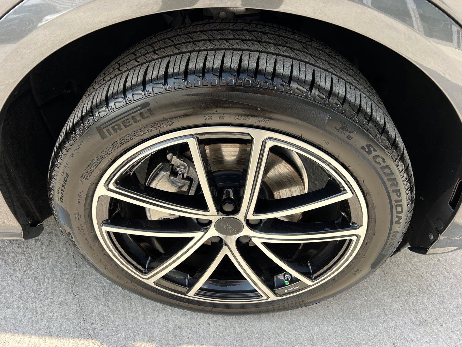 Used 2026 Audi Q5 Prestige AWD/4WD image 12