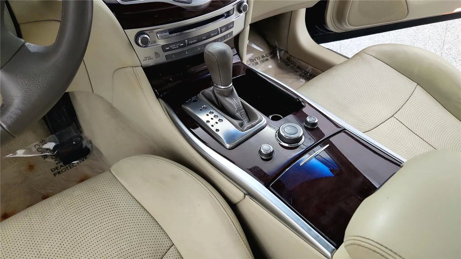 Used 2016 INFINITI Q70 L 3.7 AWD/4WD image 34