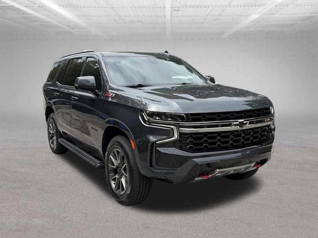 Used 2022 Chevrolet Tahoe Z71 w/ Luxury Package AWD/4WD image 8